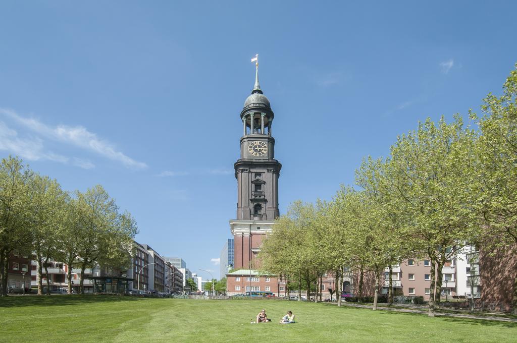 Appartements in der historischen Deichstrasse contactless Check in Hamburg Exterior foto